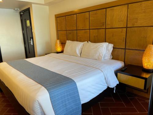 Canyon Cove Resort