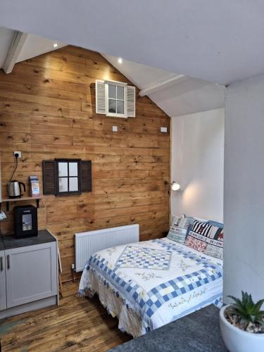 Slate Hall Bed & Breakfast