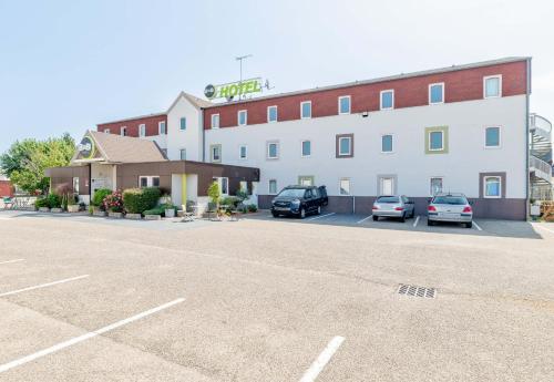 B&B Hôtel LYON Saint-Bonnet Mi-Plaine