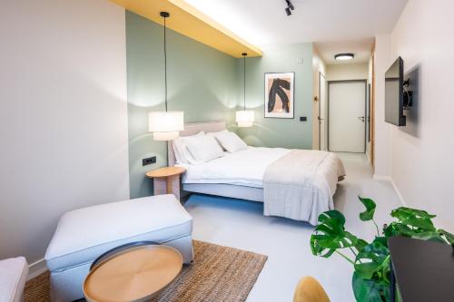 Design Rooms - Kvaternik Square