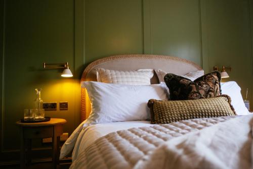 Ty Afon - River House