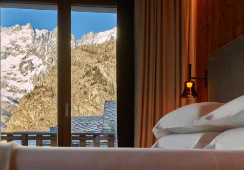 Le Massif Hotel & Lodge Courmayeur