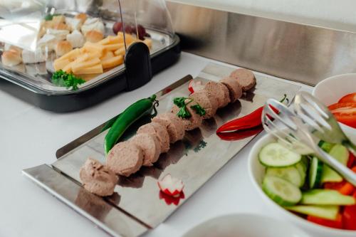 Black M - Penzión - Reštaurácia