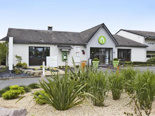 Hotel Campanile Rennes Ouest - Cleunay