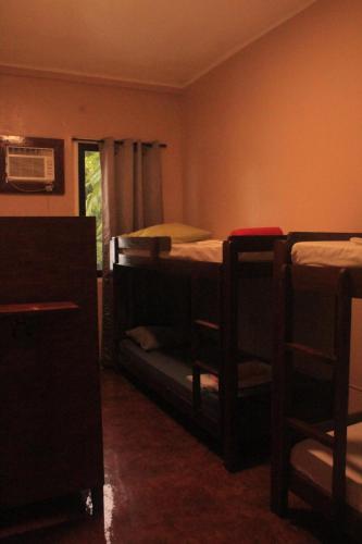 Laguno Bed and Breakfast