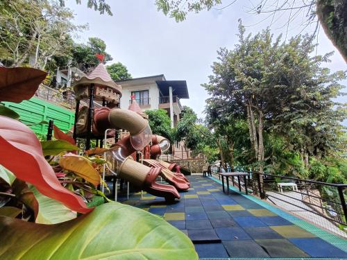 Mist Mountain Resort powered by Cocotel