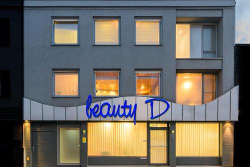 BeautyD FAMILY ROOM JUNIOR-SUITE centrum GULLEGEM KORTRIJK