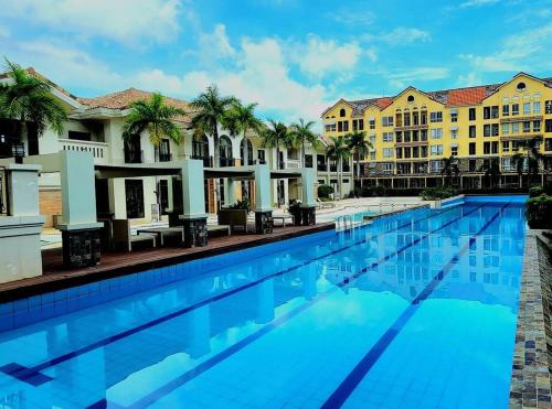 Neroki's Crib Cozy & Luxurious Staycation!