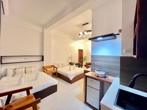 Tranquil Villa - Studio Room with Kitchenette