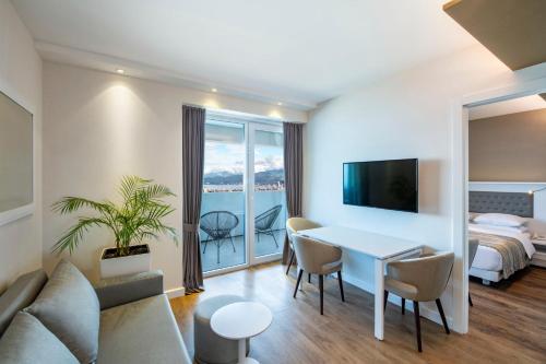 Alliance Palace Batumi