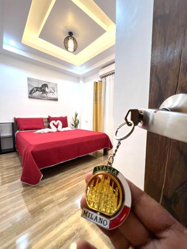 RICH-VANIA SUITES