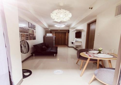 S Residences1 bedroom with balcony near MOA