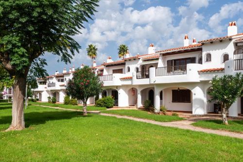 Son Bou Apartments