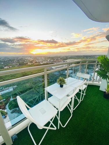 The Serene Bali at Azure North