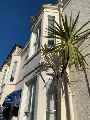Cunard Guest House