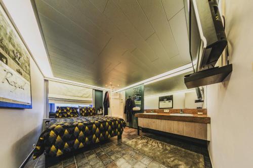 BeautyD GREY ROOM centrum GULLEGEM KORTRIJK