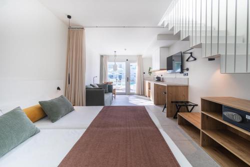 Cabot Las Velas Apartments