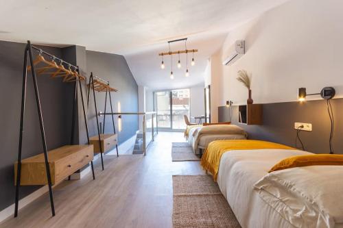 Duplex with terrace near Bcn