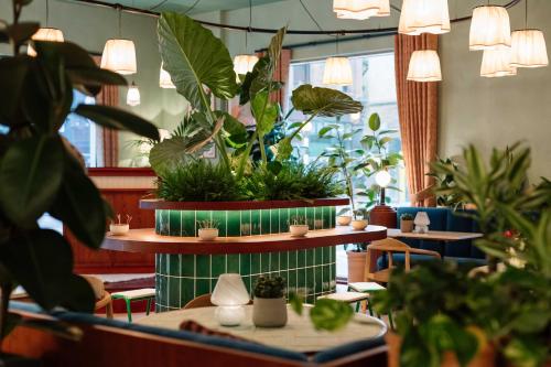 Room2 Belfast Hometel