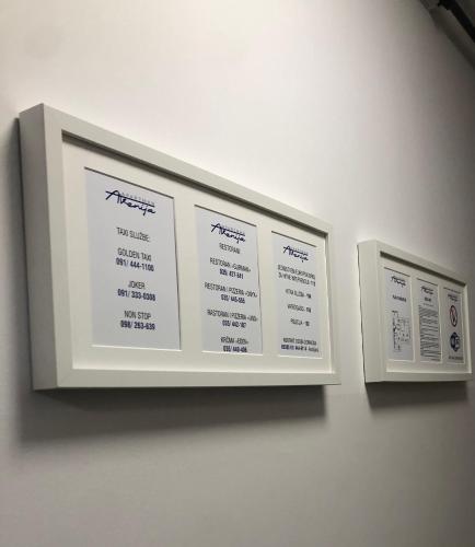 Studio apartman Avenija ***