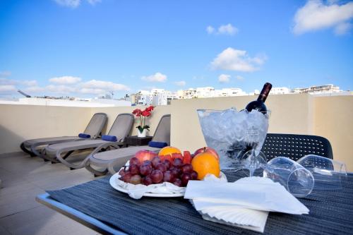 Blubay Apartments by ST Hotels