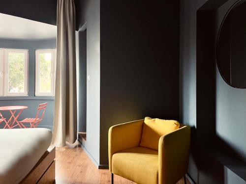 Avenue Hostel & Suites