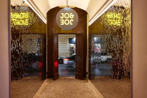JO&JOE Roma