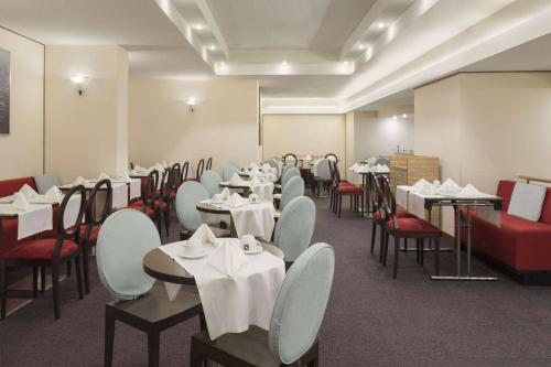 Ramada Bucharest Parc Hotel