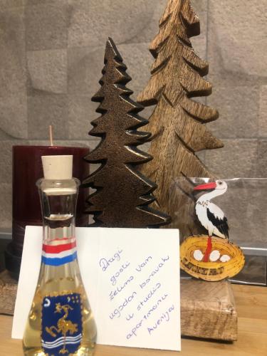 Studio apartman Avenija ***