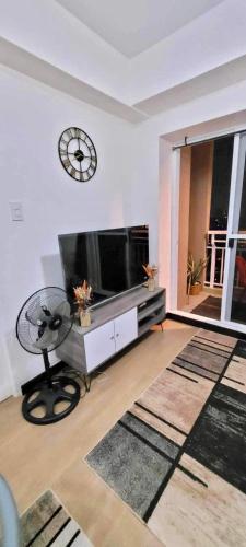 1BR Condo Unit at Celandine Condominium Near Ayala Cloverleaf Mall