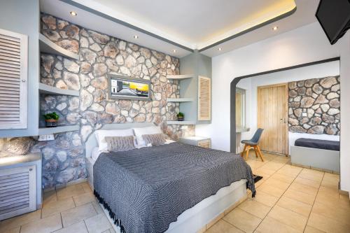 Plastiras Rooms