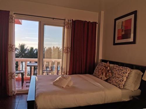 Amboy Hometel by OYO Rooms