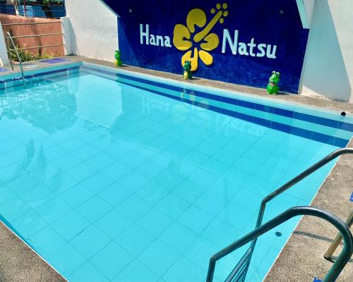 Hana-Natsu Resorts Pool