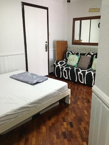 Green Valley Condo with View