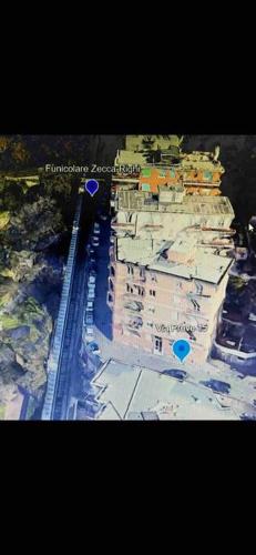 Castelletto - Appartamento+P. Auto : La Funicolare