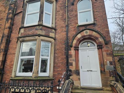 Carlisle City Centre. Spacious Apartment. Ideal location