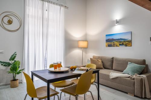 Open Sicily Homes - Near the Central Train Station