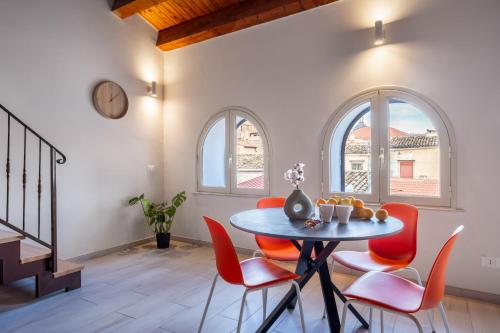 Open Sicily Homes - Near the Central Train Station