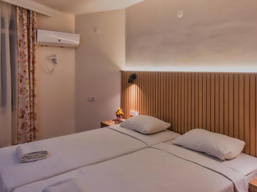 Bella Rose Suit Hotel
