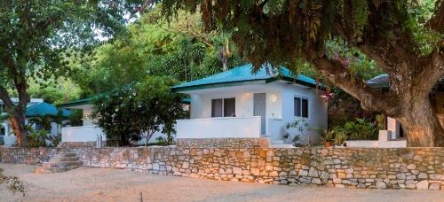Three P Holiday & Dive Resort