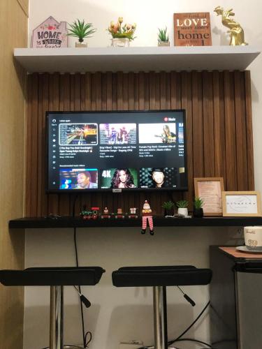 Last Dela Pena Staycation