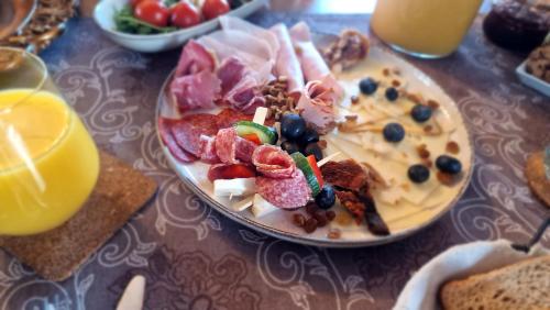 Villa Westfalia Guesthouse & Restaurant