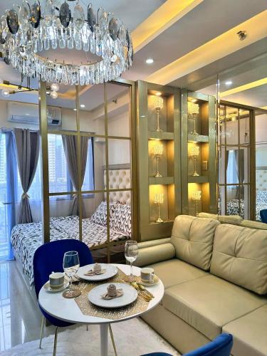 Deluxe Suites Razelles 2 at Shore 2 Residences Tower 1