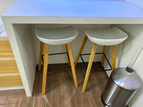 Woodland Elegance Retreat Symphony of Artistry with Blazing fast 300 Mbps