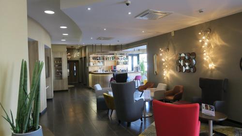 Hôtel Kyriad Limoges Centre - Gare - Atrium