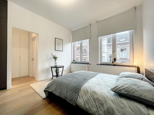 Elegant Flat Cinquantenaire