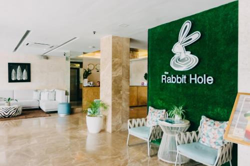 Goldberry Suites And Hotel