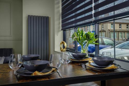 Signature Apartments