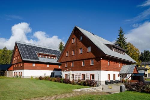 Horsky Hotel Skiland
