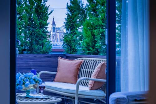 Lord Morgan & Exclusive Design Cihangir